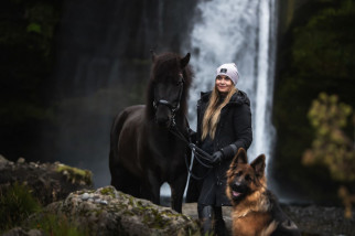 Top Reiter "Kvika" síð úlpa