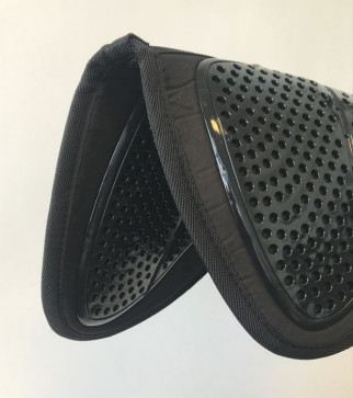 Saddle pad nylon and gel 