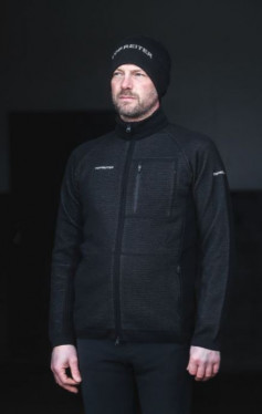 topreiter "Viktor" rennd ullarpeysa