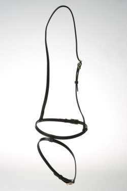 Jumping noseband with cross band